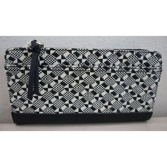 Relic Women's Black/White Checkered Print 1/2 Zip Wallet - Picture 1 of 11